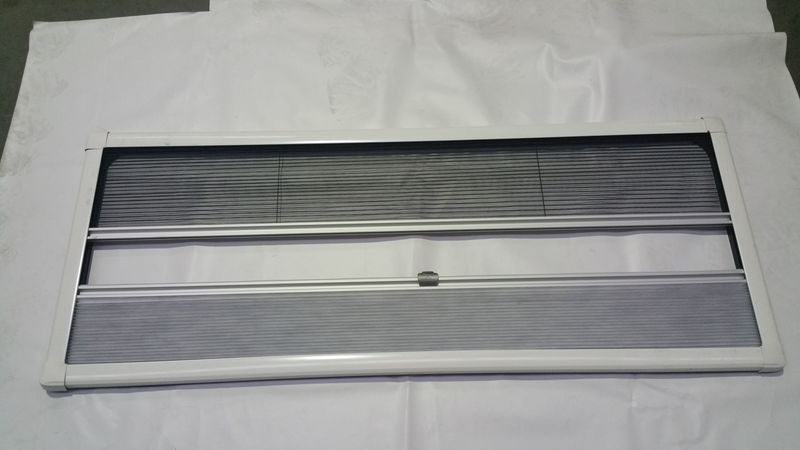 Blind 1496mm x 596mm for Pop Tops  Hard Tops  White 