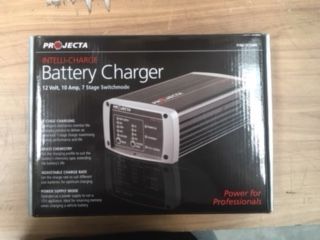 Charger 12Volt 10Amp 7 Stage 