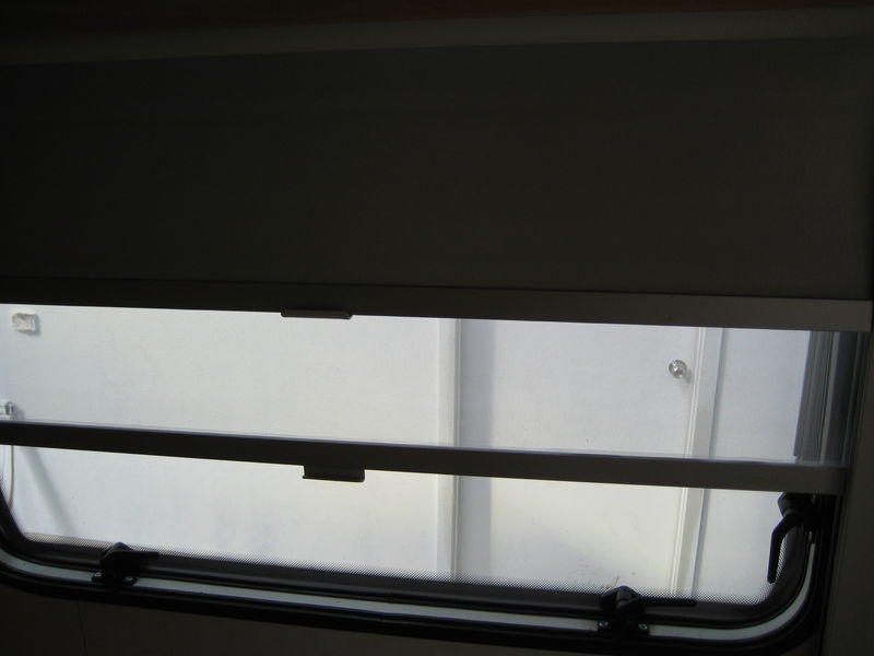 Remis Blind to suit 900 x 550