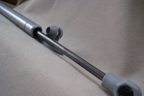 Gas Strut - 247mm x 80Nm