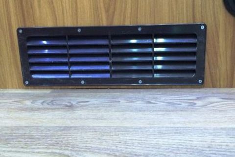 Brown vent to suit Ovation/Knaus